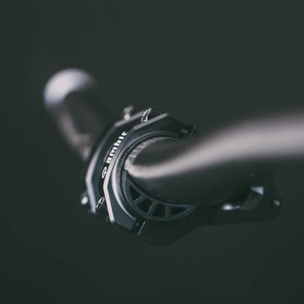 Cintre AMBIT Gravity Control DH Rise 25mm 800mm Carbone - Image 3