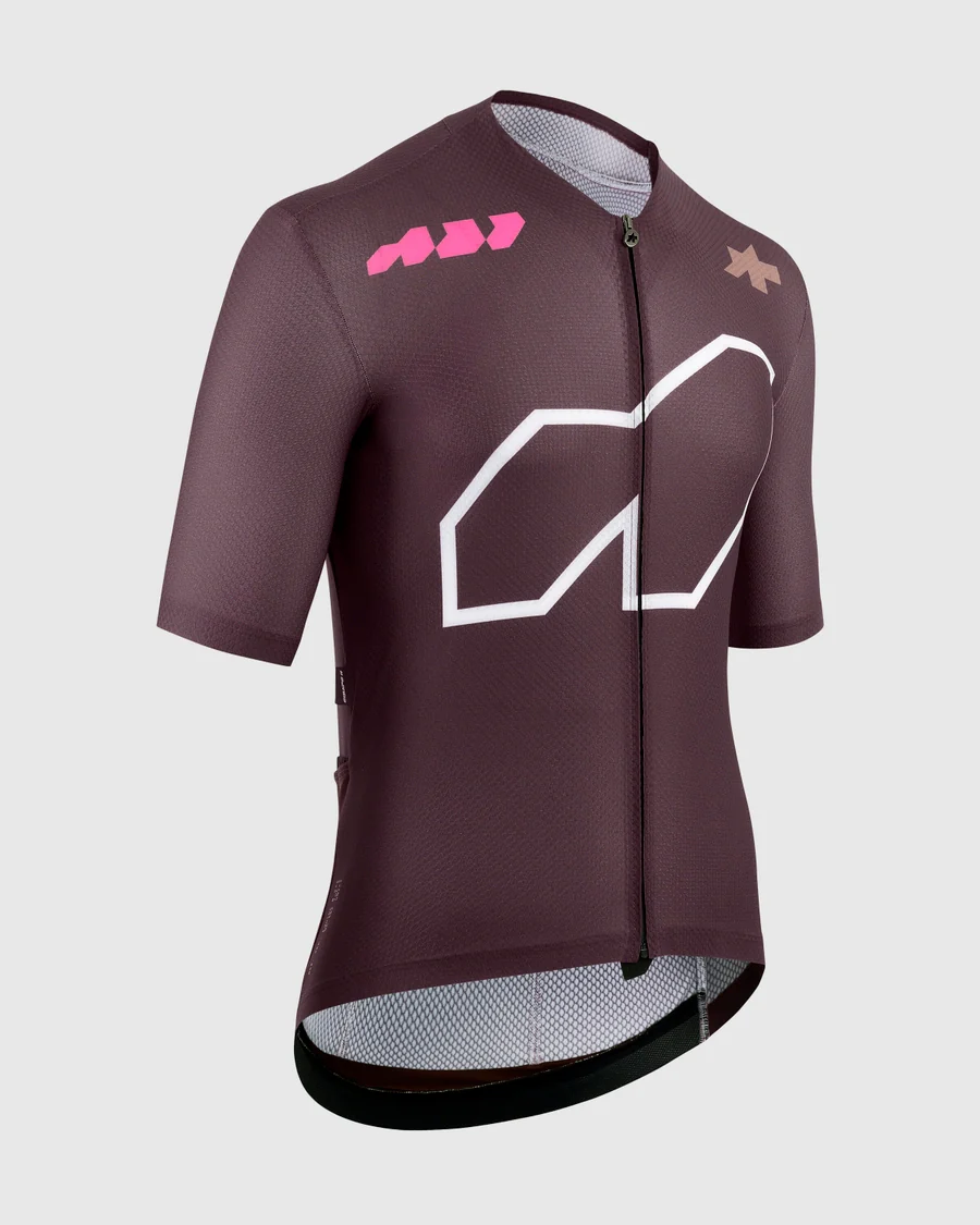 Maillot ASSOS EQUIPE R S11 We are the A Manches Courtes Bordeaux - Image 4