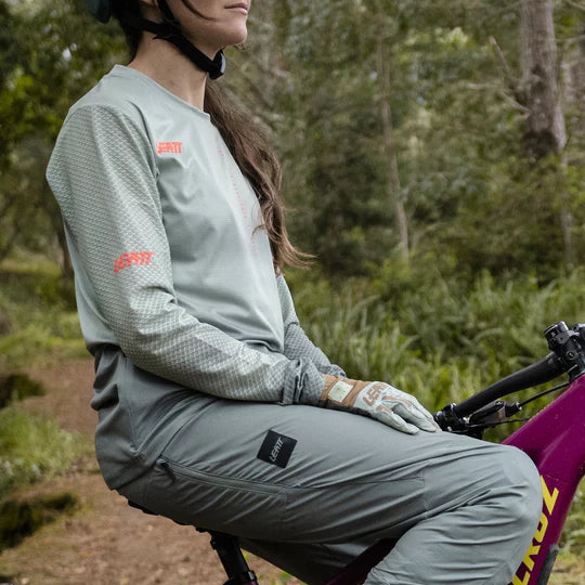 Maillot LEATT  MTB TRAIL 3.0 Femme Manches Longues Vert - Image 3