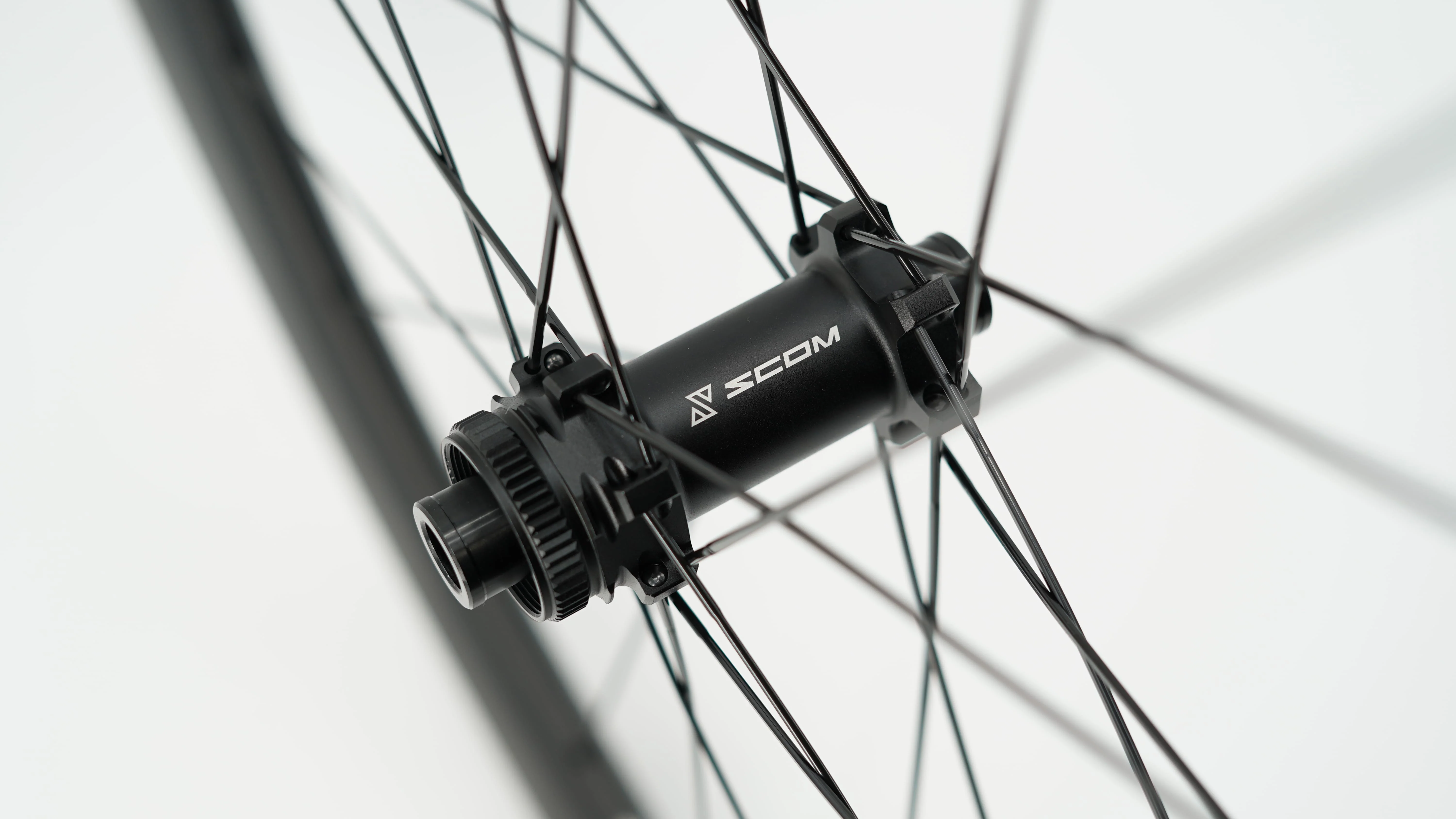 Paire de Roues SCOM CORSA 45 Tubeless Ready (Center Lock) - Image 11