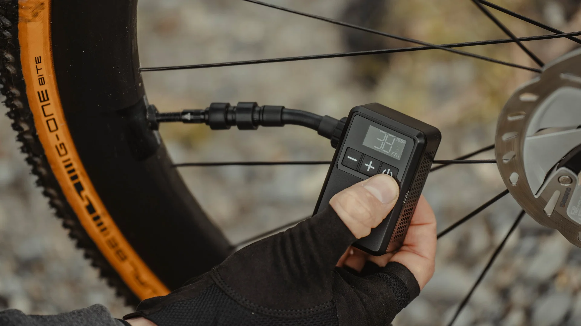 Pompe Electrique Mini TOPEAK E-BOOSTER DIGITAL MINI - Image 7
