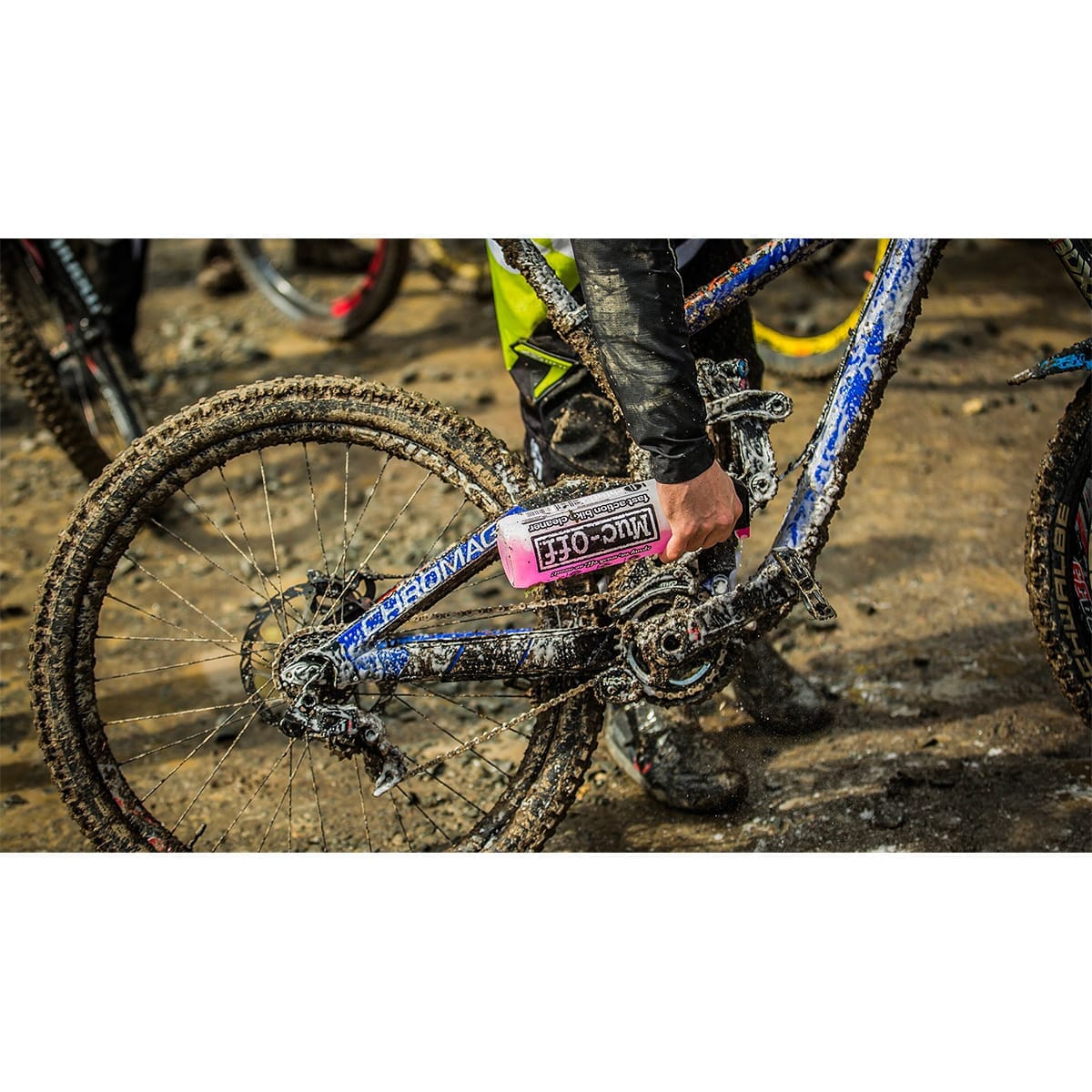 Recharge Concentrée de Nettoyant Vélo MUC-OFF NANO GEL CONCENTRATE (1 L pour 4 L) - Image 10
